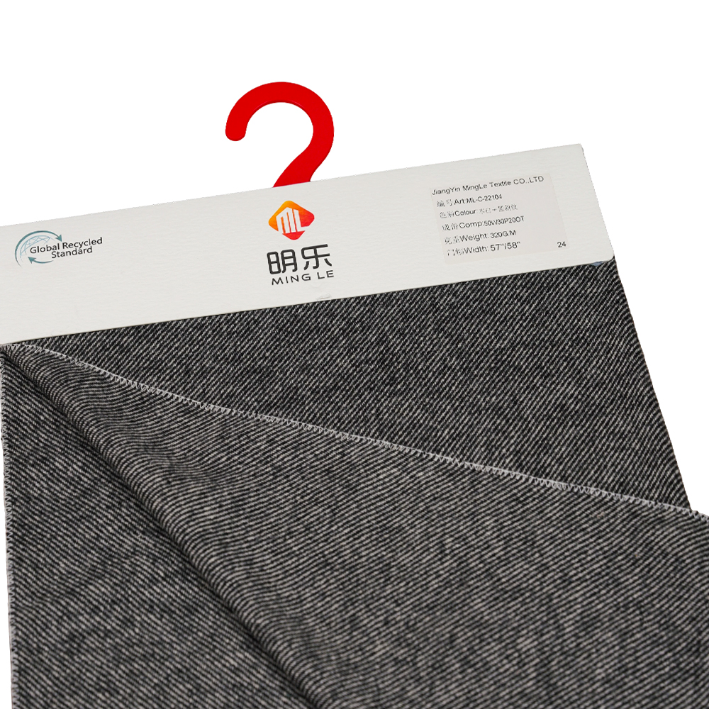 50% ウール、30% ポリエステル、20% その他の繊維、320G/M、オフホワイト + ブラック、ツイル フランネル生地、ML-C-22104