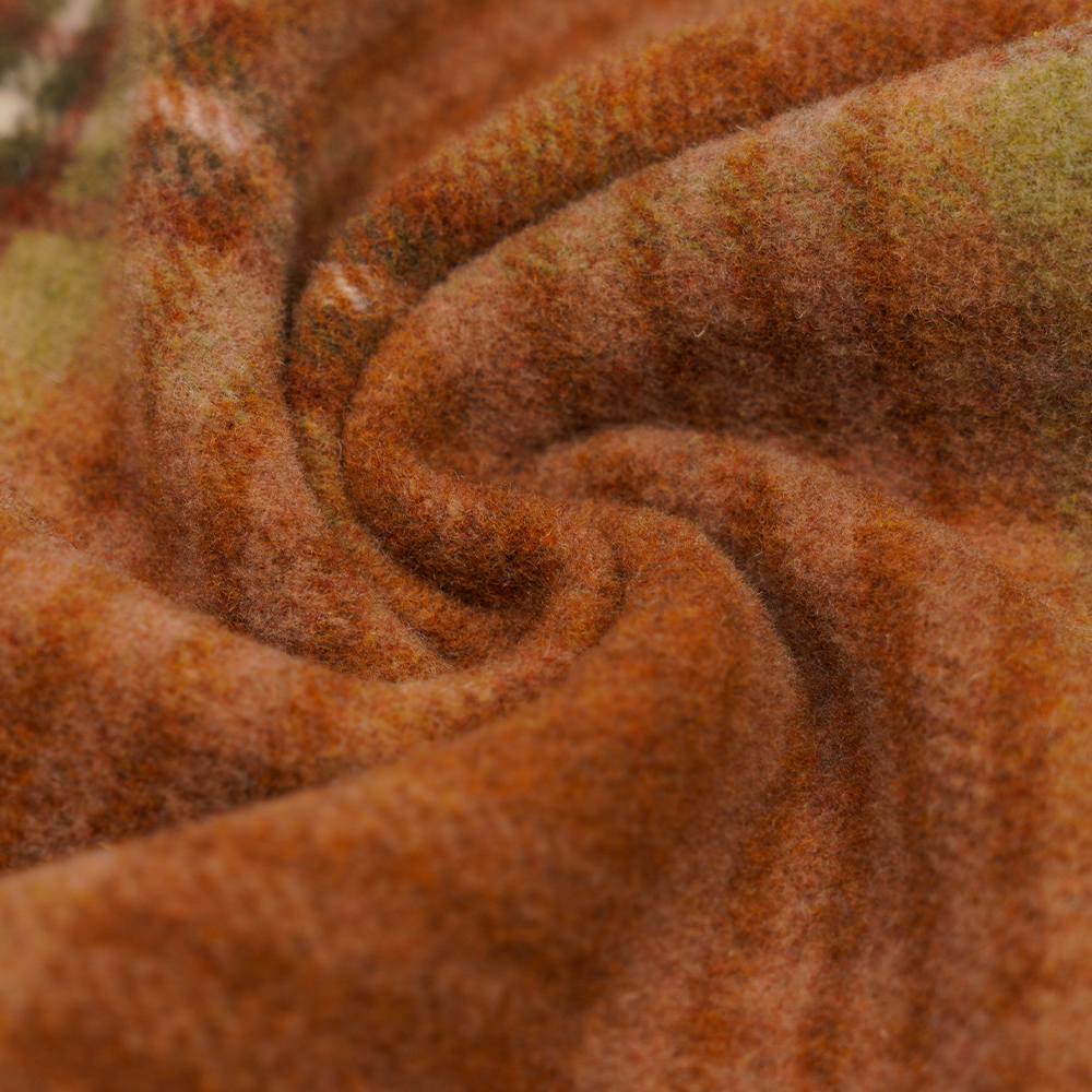 50% ウール、40% ポリエステル、10% その他の繊維、860G/M、ブラウンとイエローのチェック柄、ベルベット生地、ML-062142104