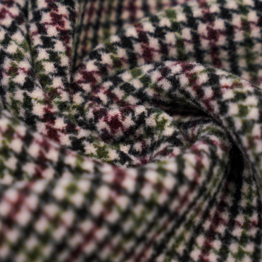 ウール20%、ポリエステル70%、その他繊維10%、800G/M、カラーチェック、両面ベルベット生地、ML-4400-3